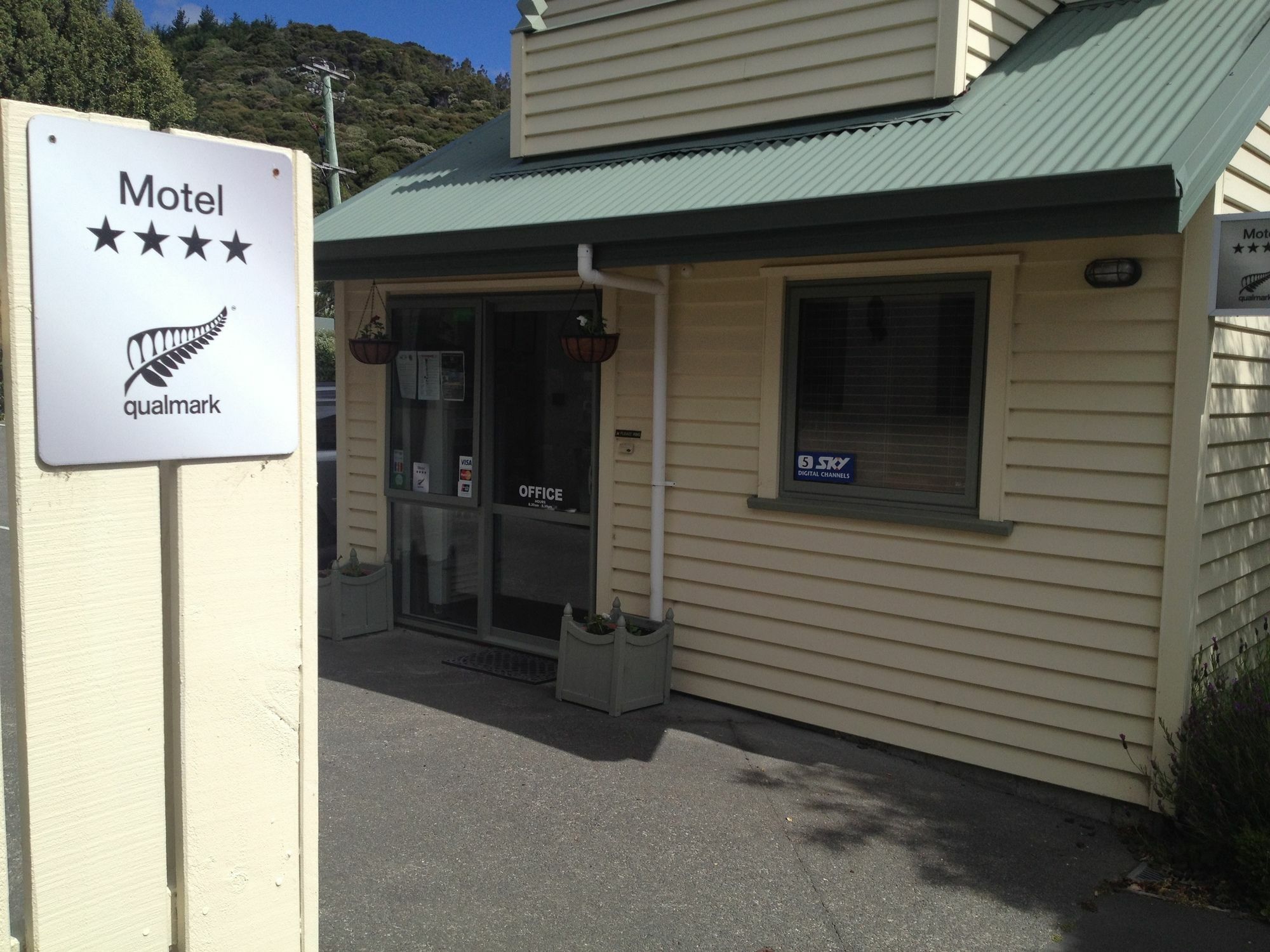 La Rochelle Motel Akaroa Exterior foto